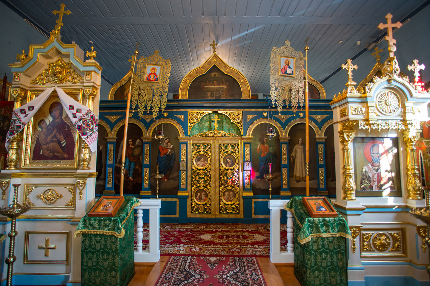 Cerkiew Prawosławna św. Antoniego Pieczerskiego i św. Męczennicy Paraskiewy w Holi