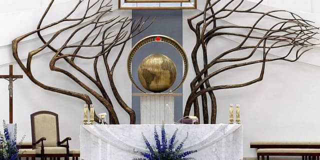 Sanktuarium w Łagiewnikach: Odkryj jego niezwykłą historię i znaczenie Sanktuarium w Łagiewnikach: Odkryj jego niezwykłą historię i znaczenie